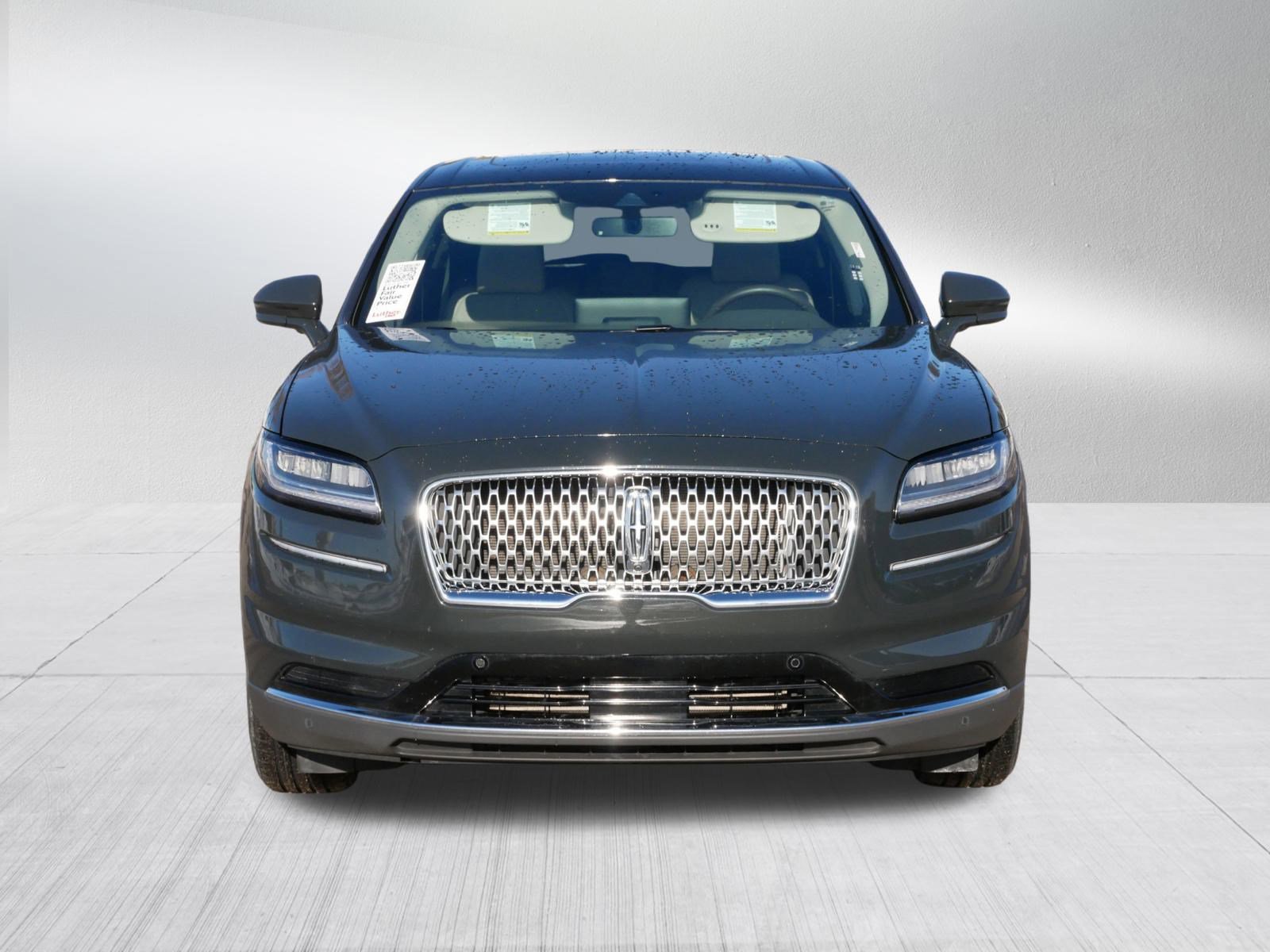 Used 2022 Lincoln Nautilus Reserve with VIN 2LMPJ8K90NBL02643 for sale in Vadnais Heights, Minnesota