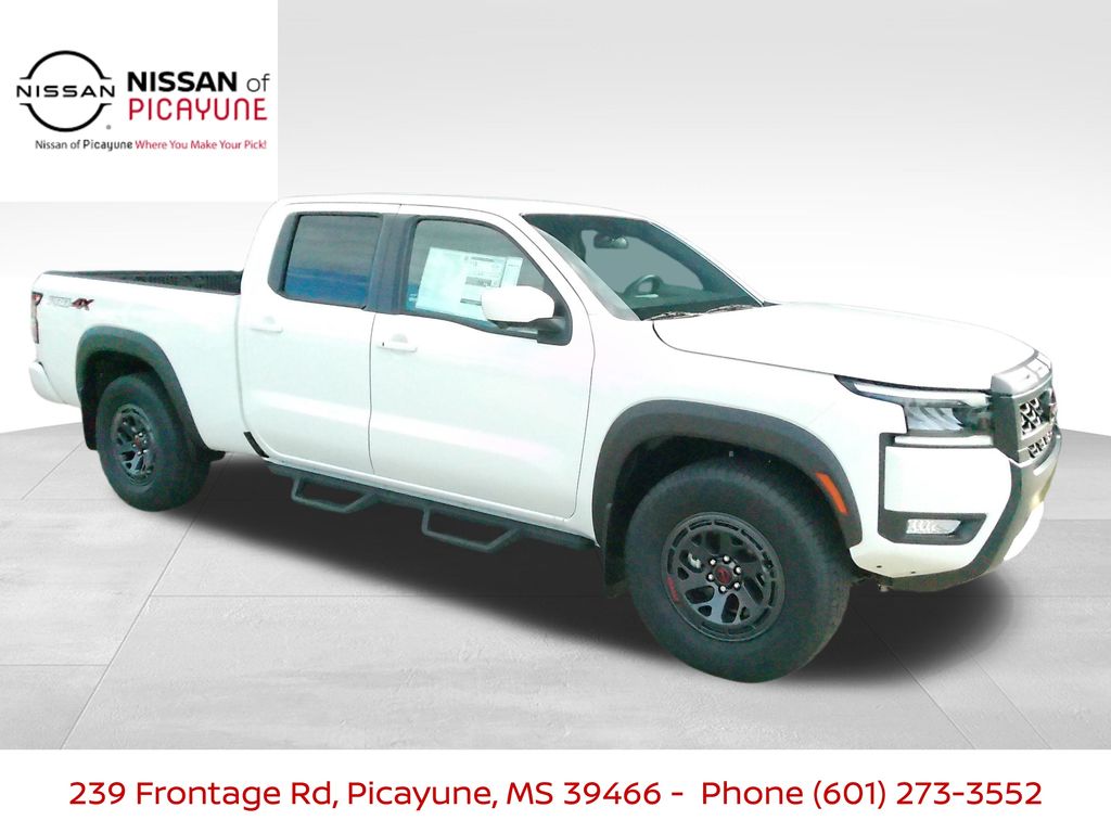 2026 Nissan Frontier PRO-4X's photo