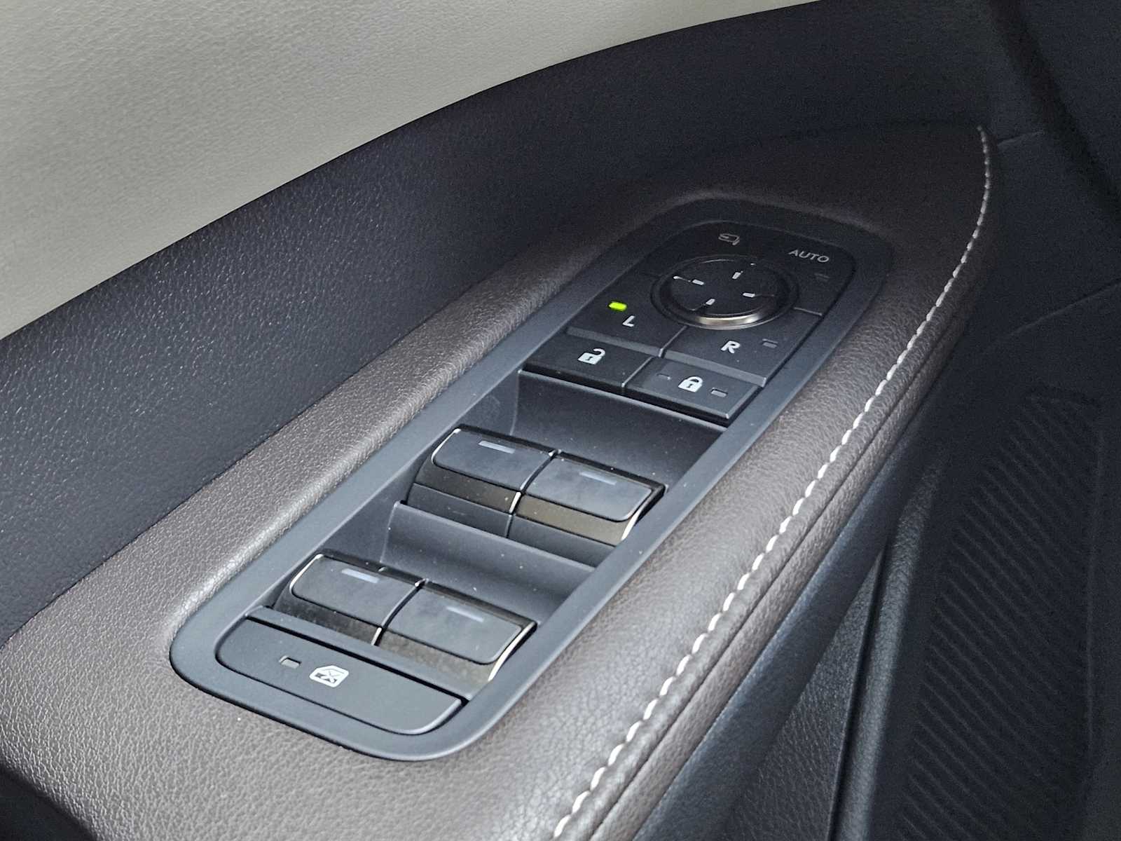 2023 Lexus RX 350 Premium photo 18