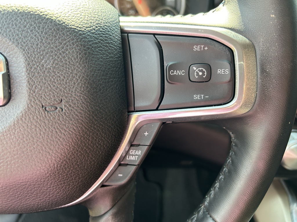 2022 Ram 1500 Laramie photo 15