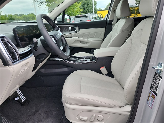 2026 Kia Sorento SX photo 10