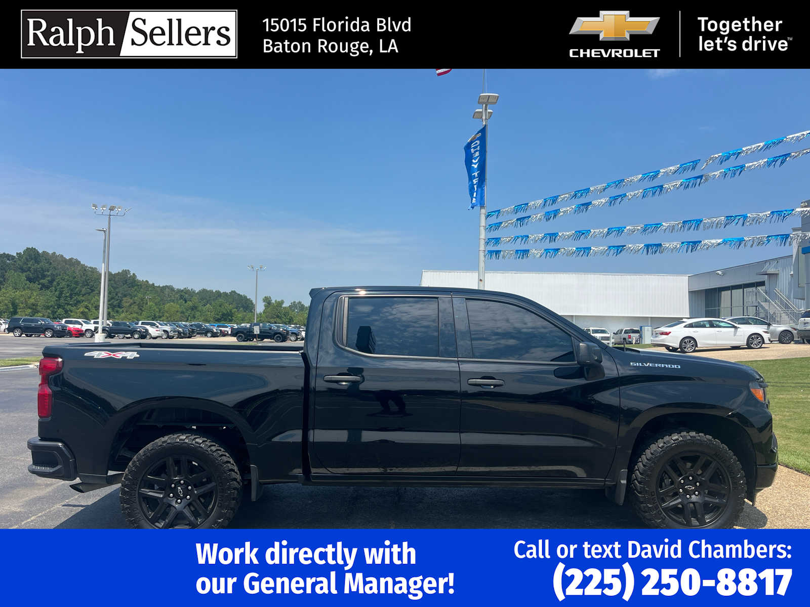 2022 Chevrolet Silverado 1500 Custom photo 3