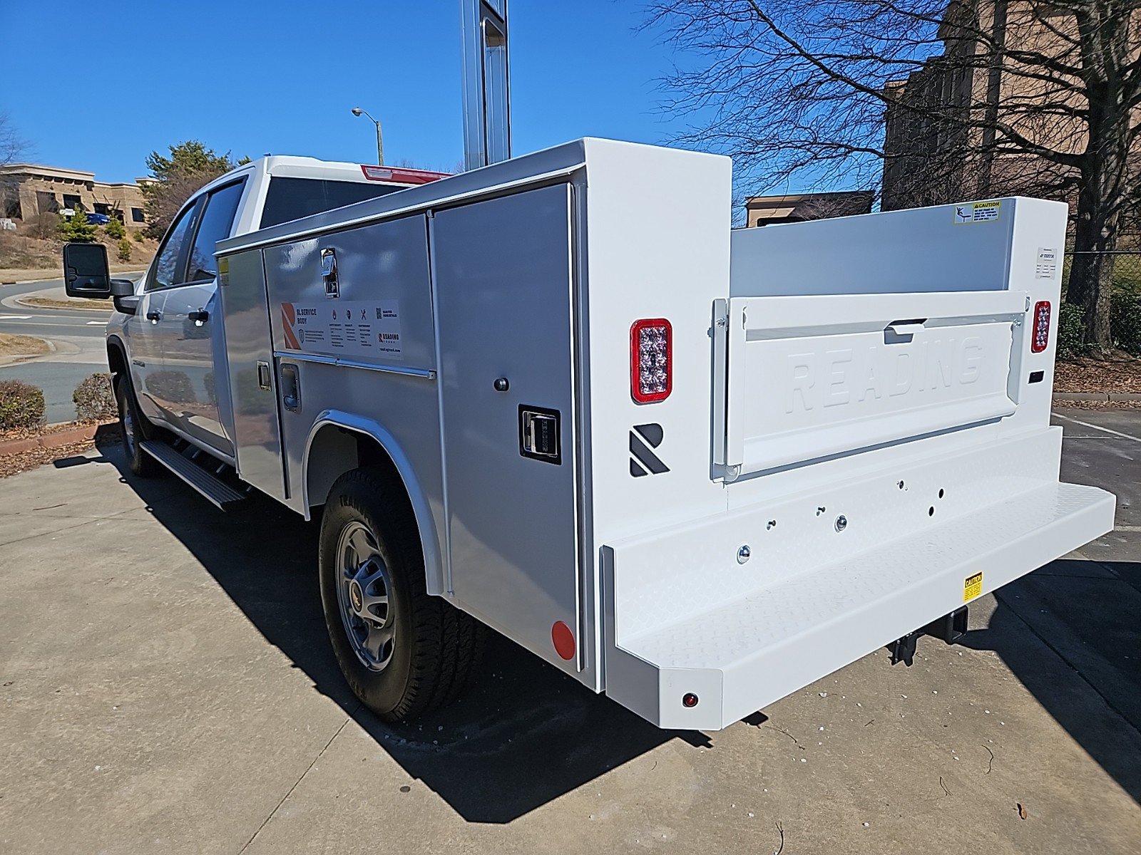 2025 Chevrolet Silverado 2500HD photo 4
