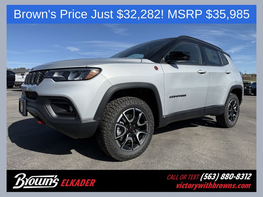 2026 Jeep Compass Trailhawk's photo