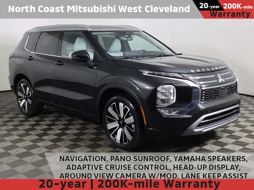 2025 Mitsubishi Outlander SEL Platinum Edition's photo