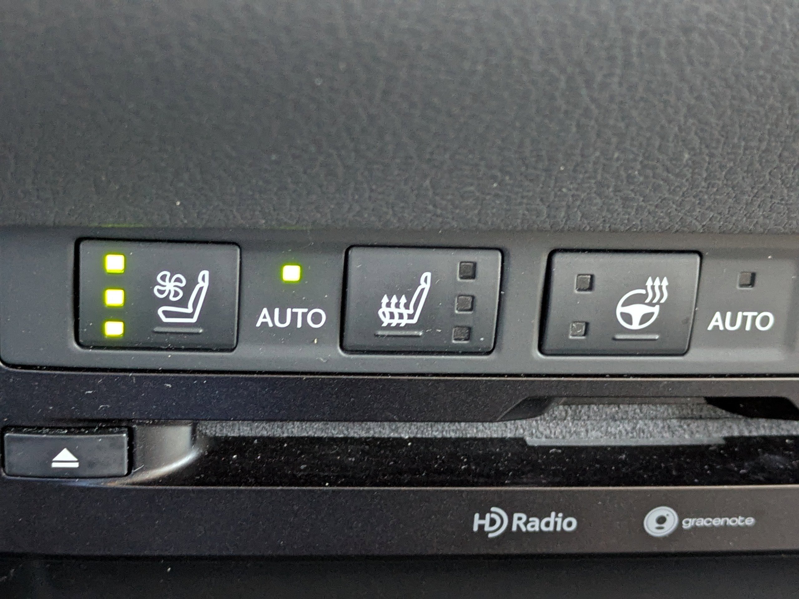 2021 Lexus ES 300h photo 25