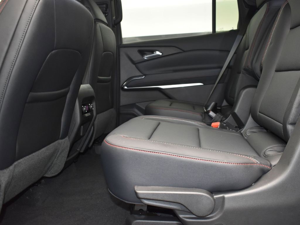2026 Chevrolet Traverse Z71 photo 14