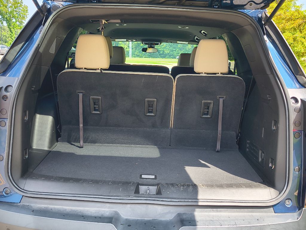 2022 Chevrolet Traverse LS photo 7