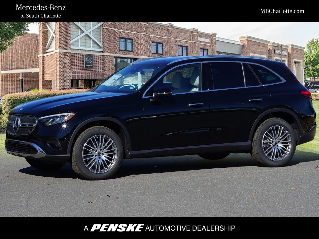 2026 Mercedes-Benz GLC Base's photo