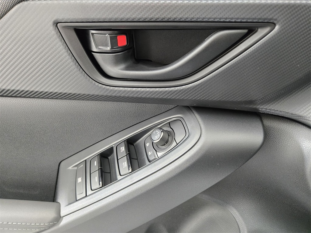 2025 Subaru Crosstrek Premium photo 9