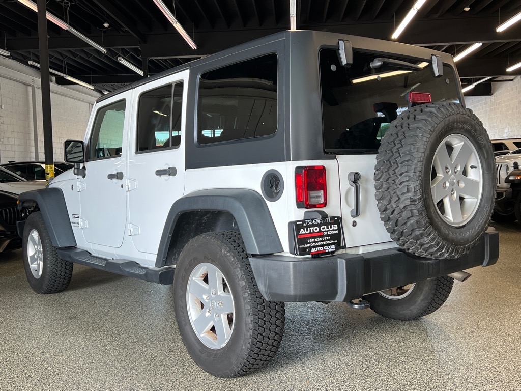 2018 Jeep Wrangler Unlimited Sport S photo 3