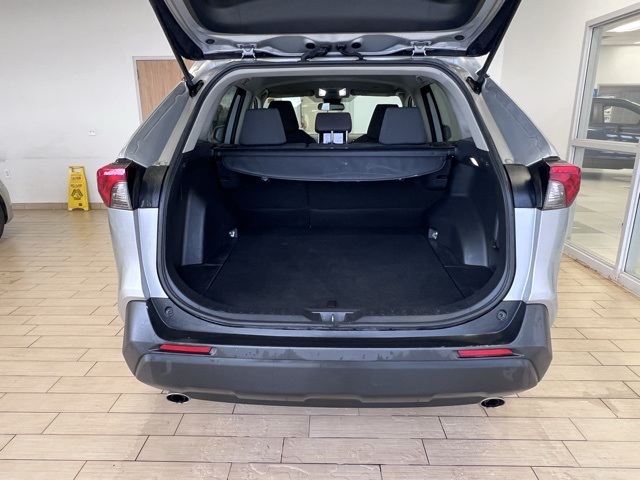 2024 Toyota RAV4 XLE photo 10