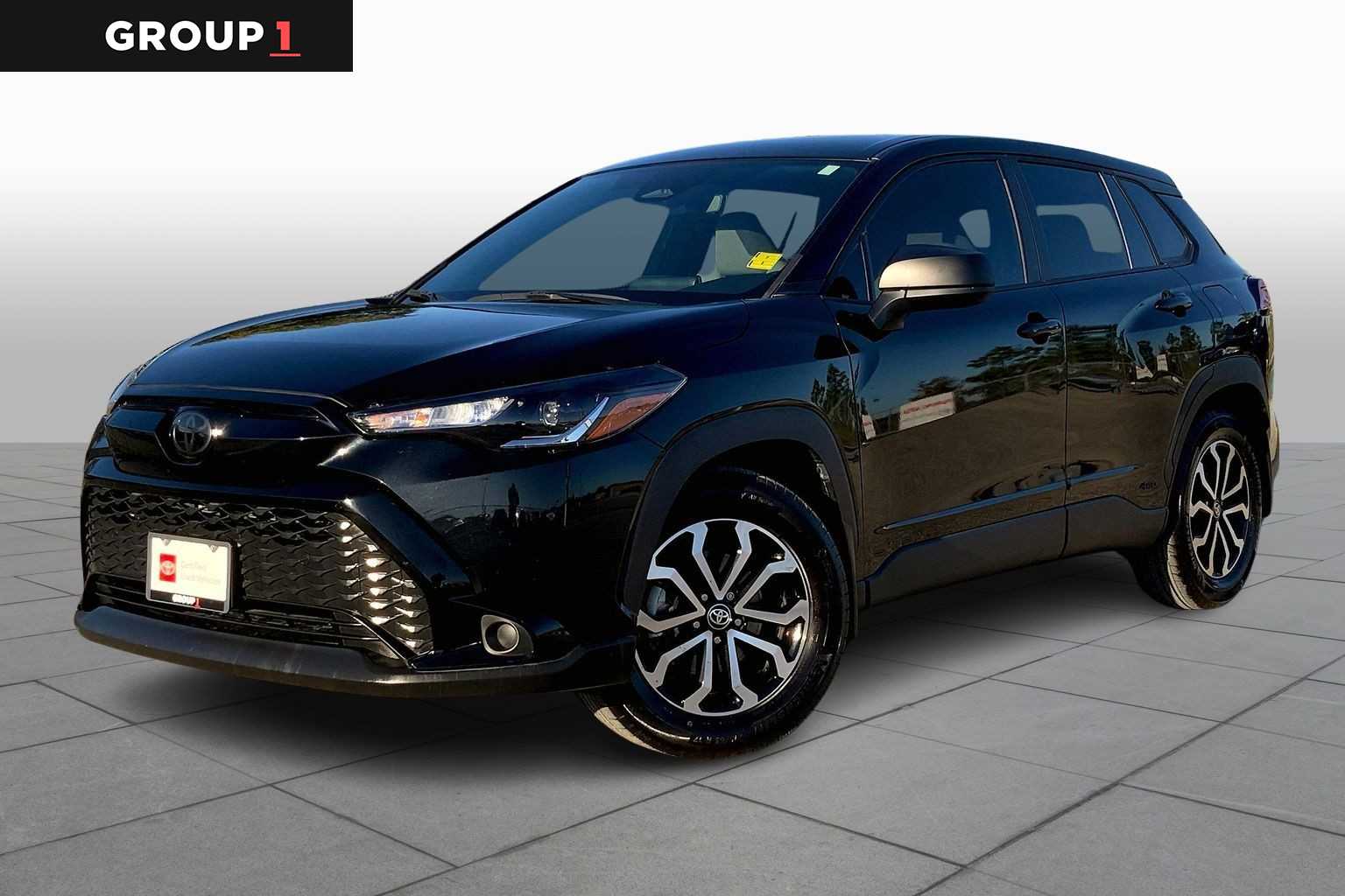 2024 Toyota Corolla Cross S's photo