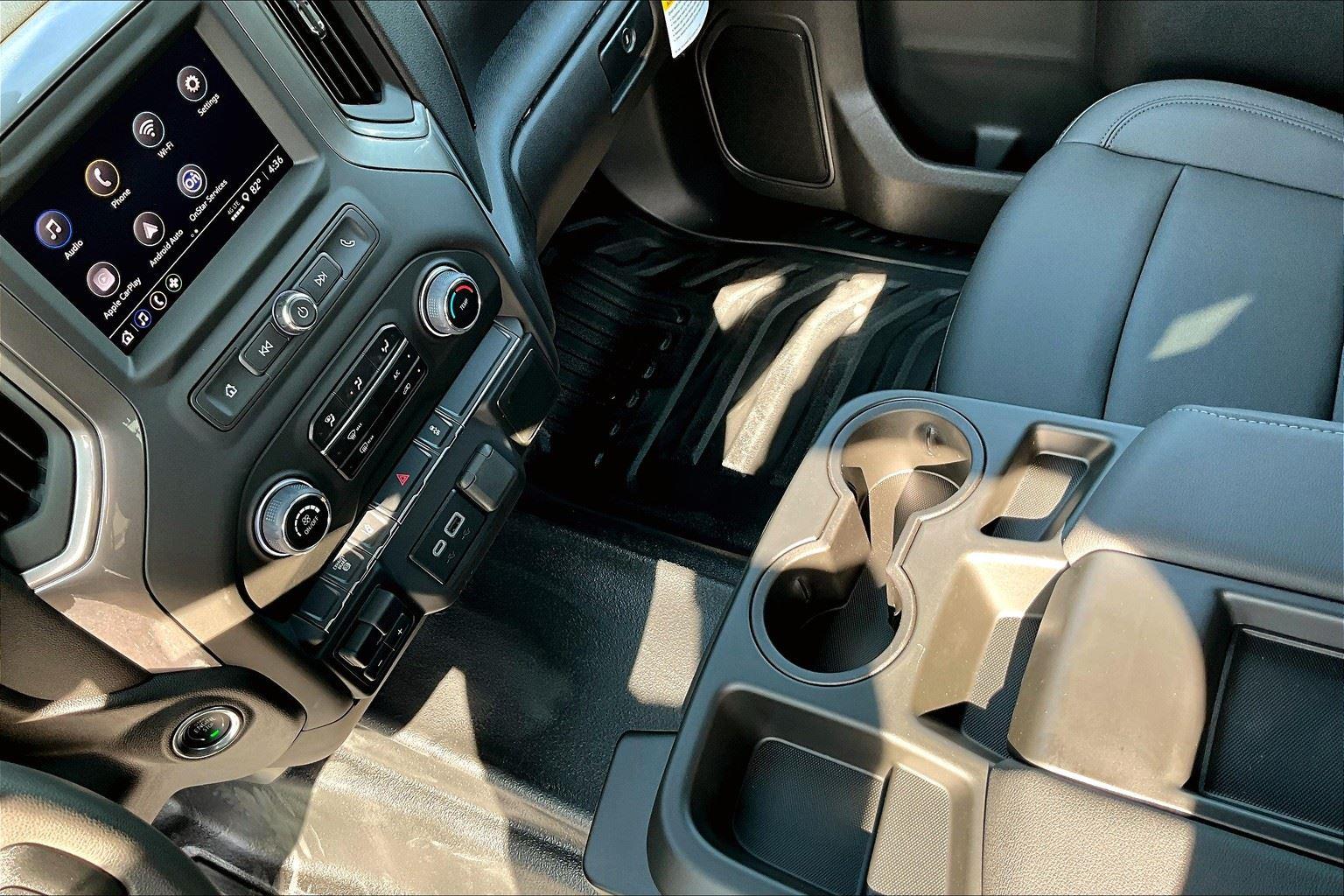 2025 Chevrolet Silverado 3500HD Work Truck photo 11