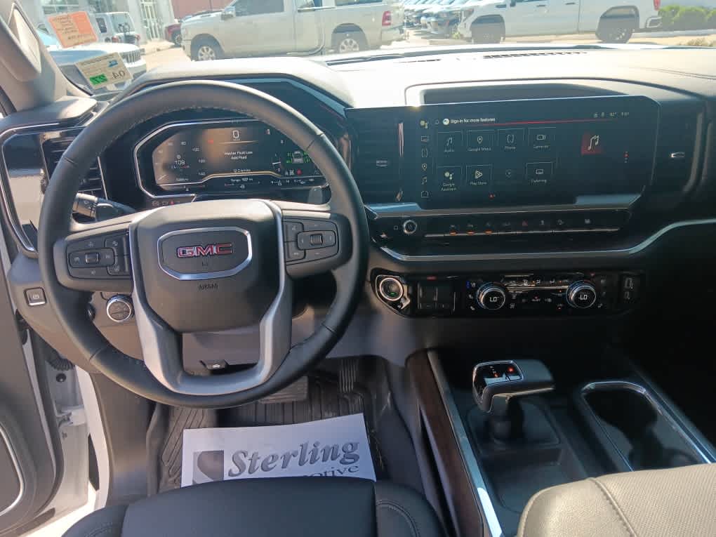 2025 Gmc Sierra 1500 SLT photo 11