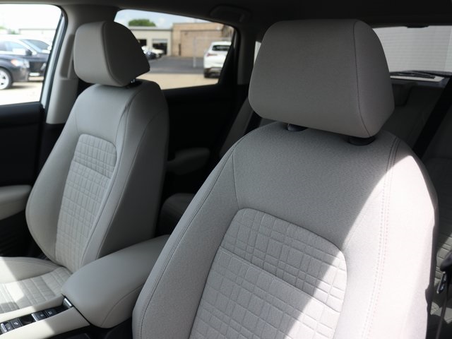 2026 Honda HR-V LX photo 7