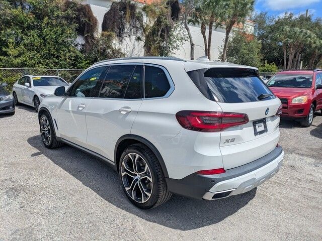 2021 Bmw X5 sDrive40i photo 2