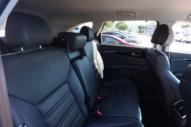 2018 Kia Sorento EX photo 17