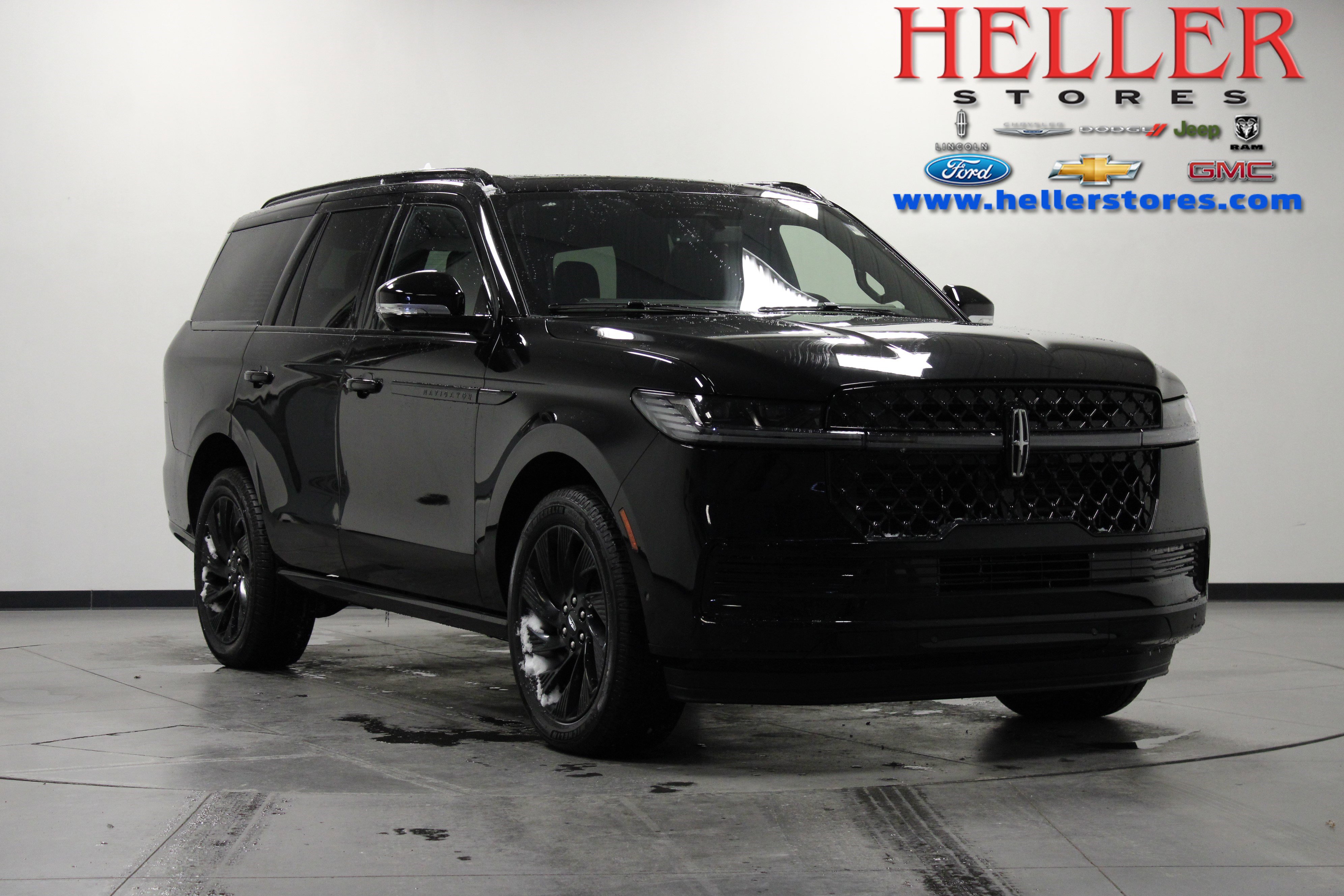 2025 Lincoln Navigator Reserve's photo