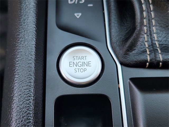 2023 Volkswagen Atlas SE Technology photo 18