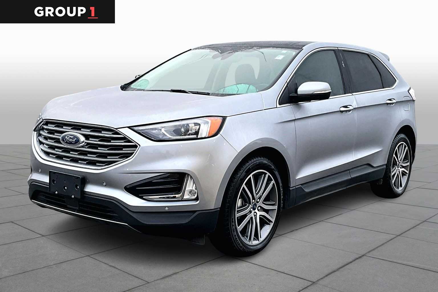 2020 Ford Edge Titanium's photo