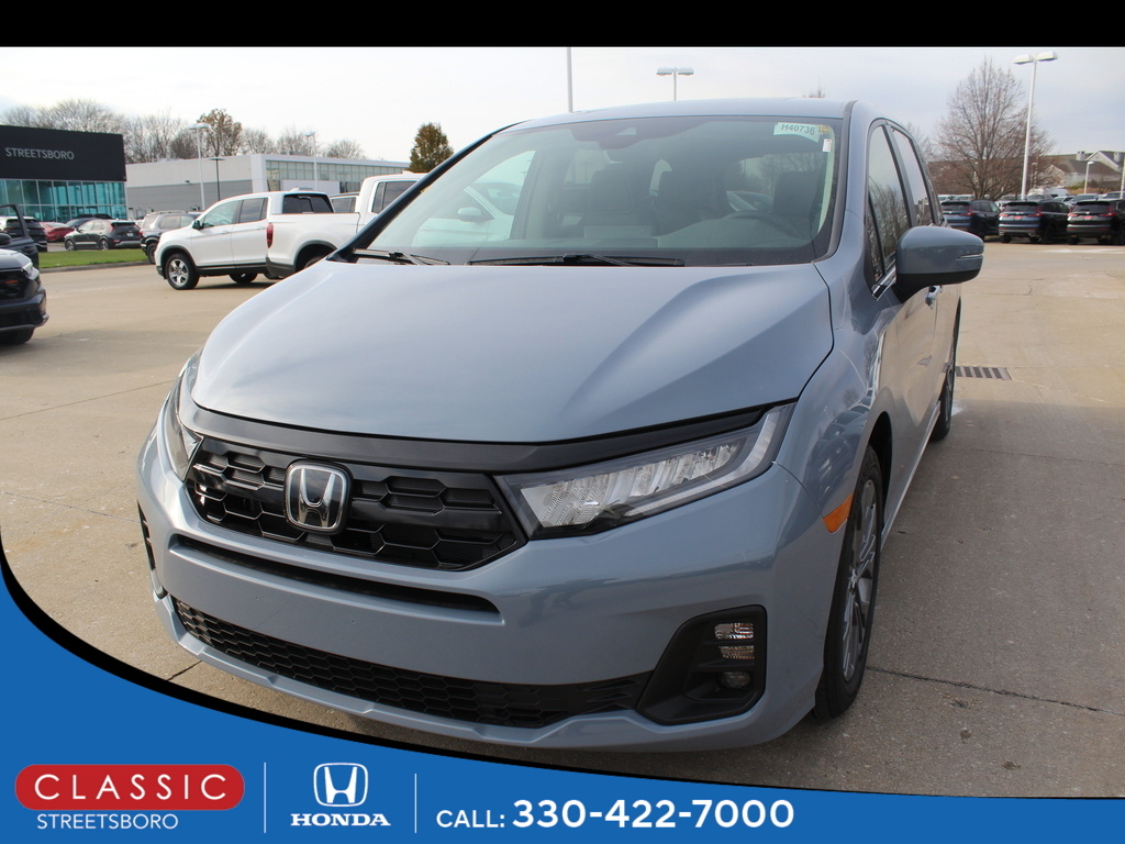 2026 Honda Odyssey Touring's photo