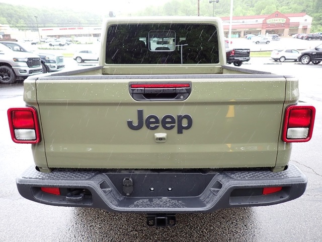 2025 Jeep Gladiator Sport photo 4