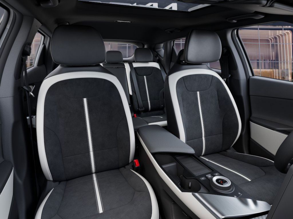 2025 Kia EV6 GT-Line photo 12