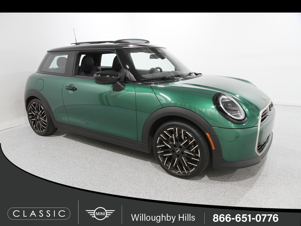 2025 MINI Hardtop 2 Door S's photo