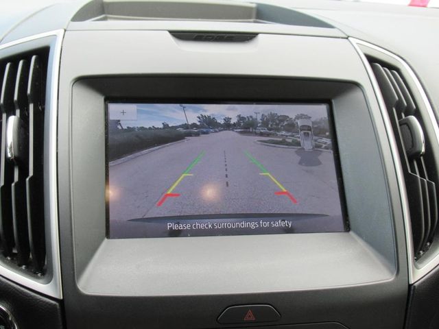2020 Ford Edge SEL photo 21