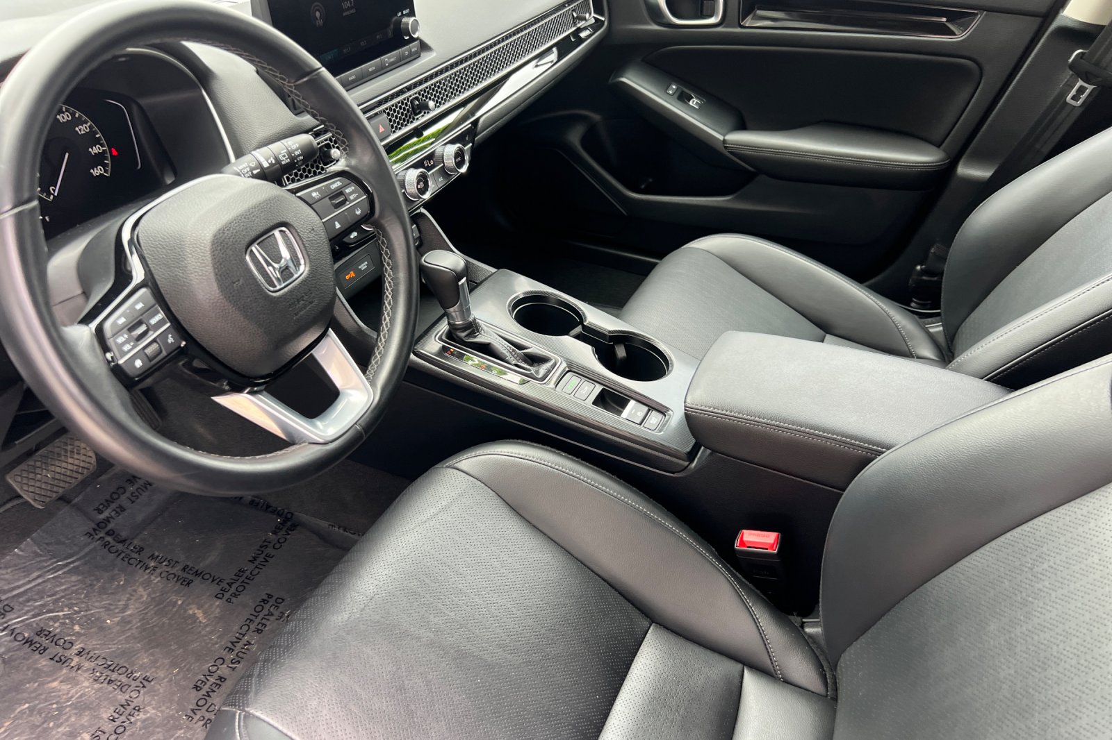2024 Honda Civic Hatchback EX-L photo 5