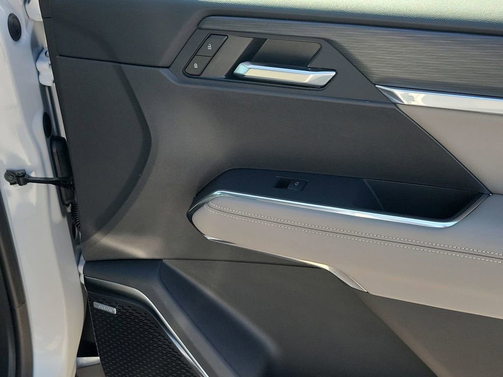 2025 Gmc Acadia Elevation photo 43