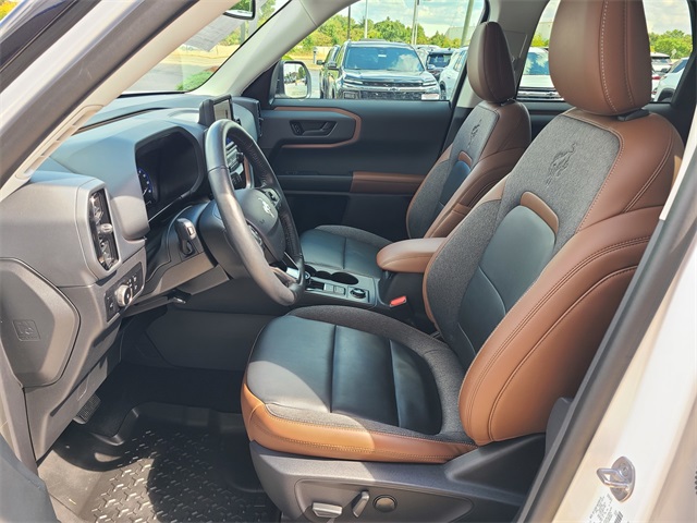 2023 Ford Bronco Sport Outer Banks photo 11