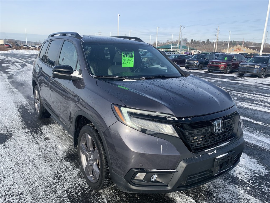 2021 Honda Passport Touring's photo