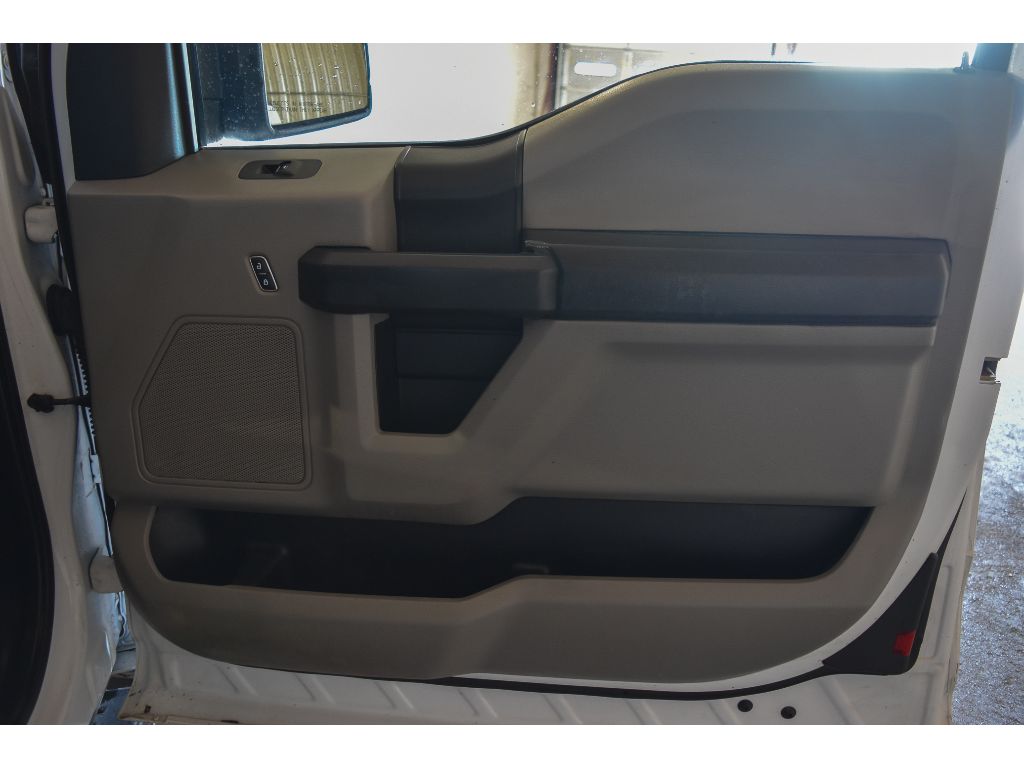 2020 Ford F-150 XL photo 19
