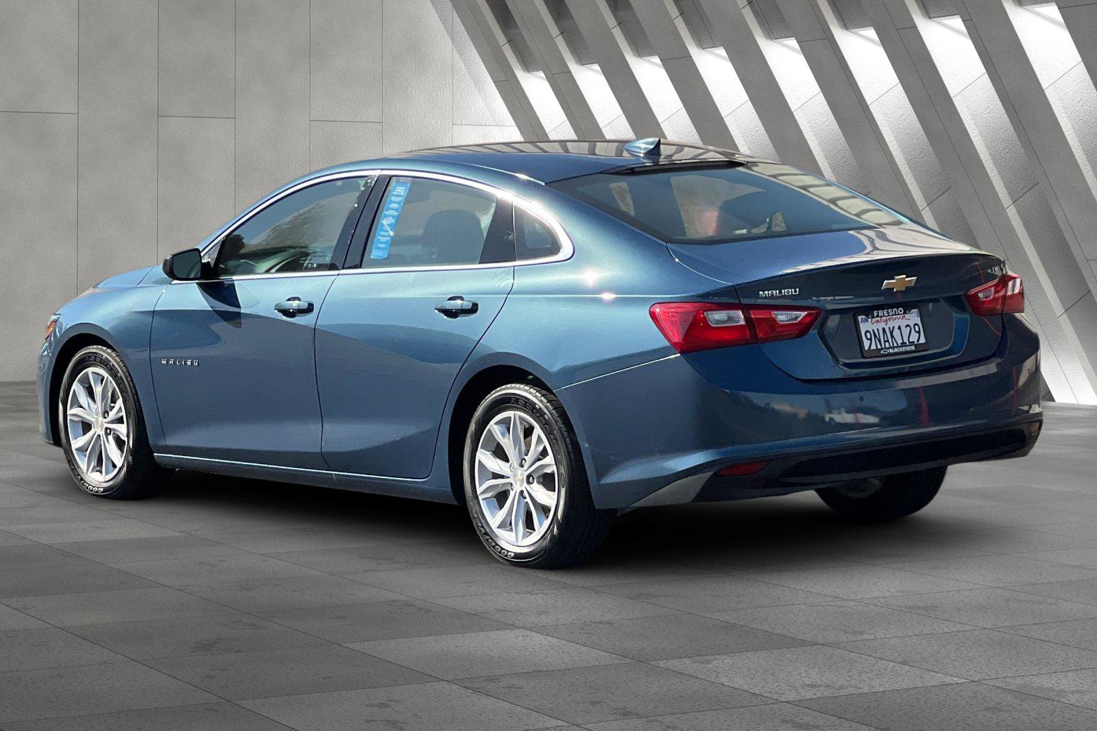 2024 Chevrolet Malibu 1LT photo 5