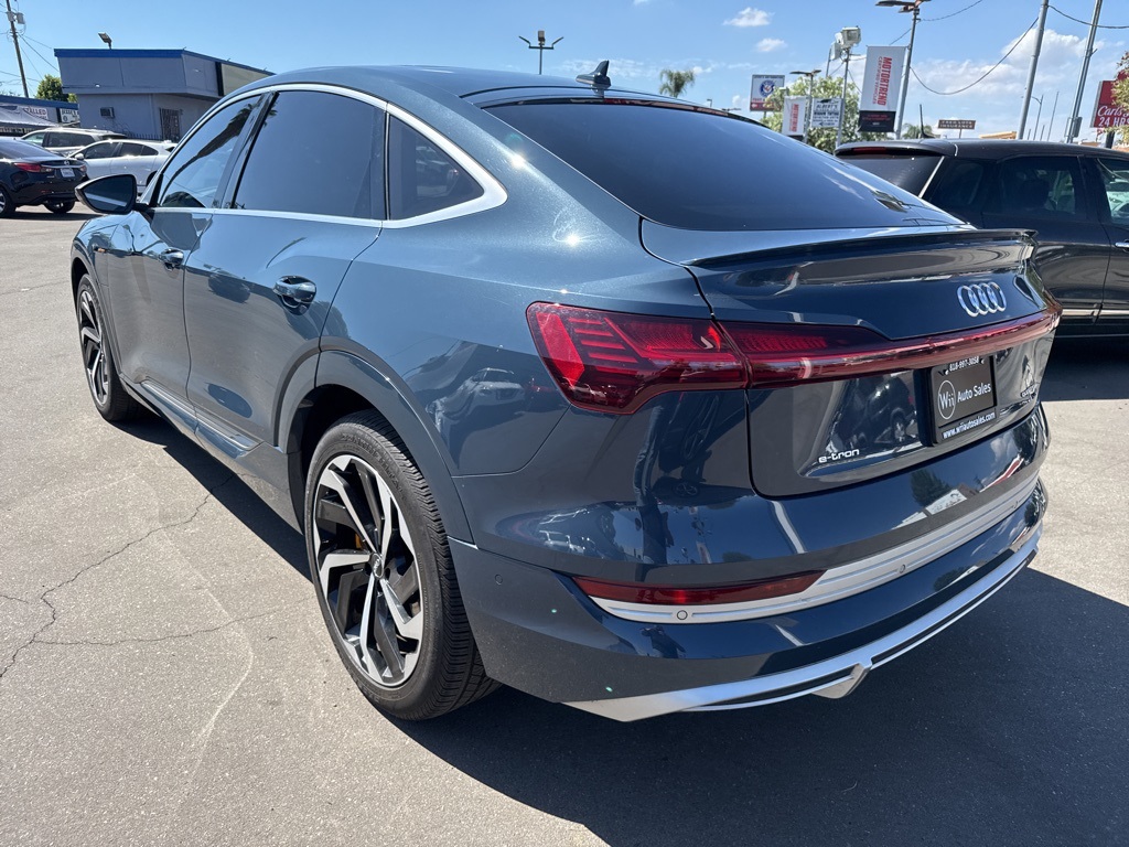 2020 Audi e-tron Sportback Prestige photo 3