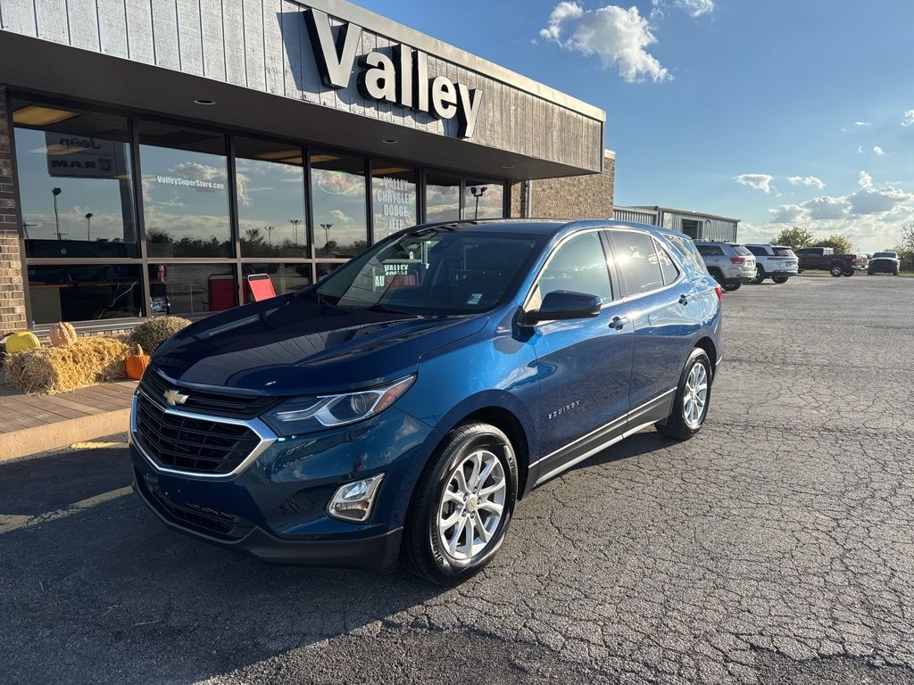 2020 Chevrolet Equinox LT photo 3