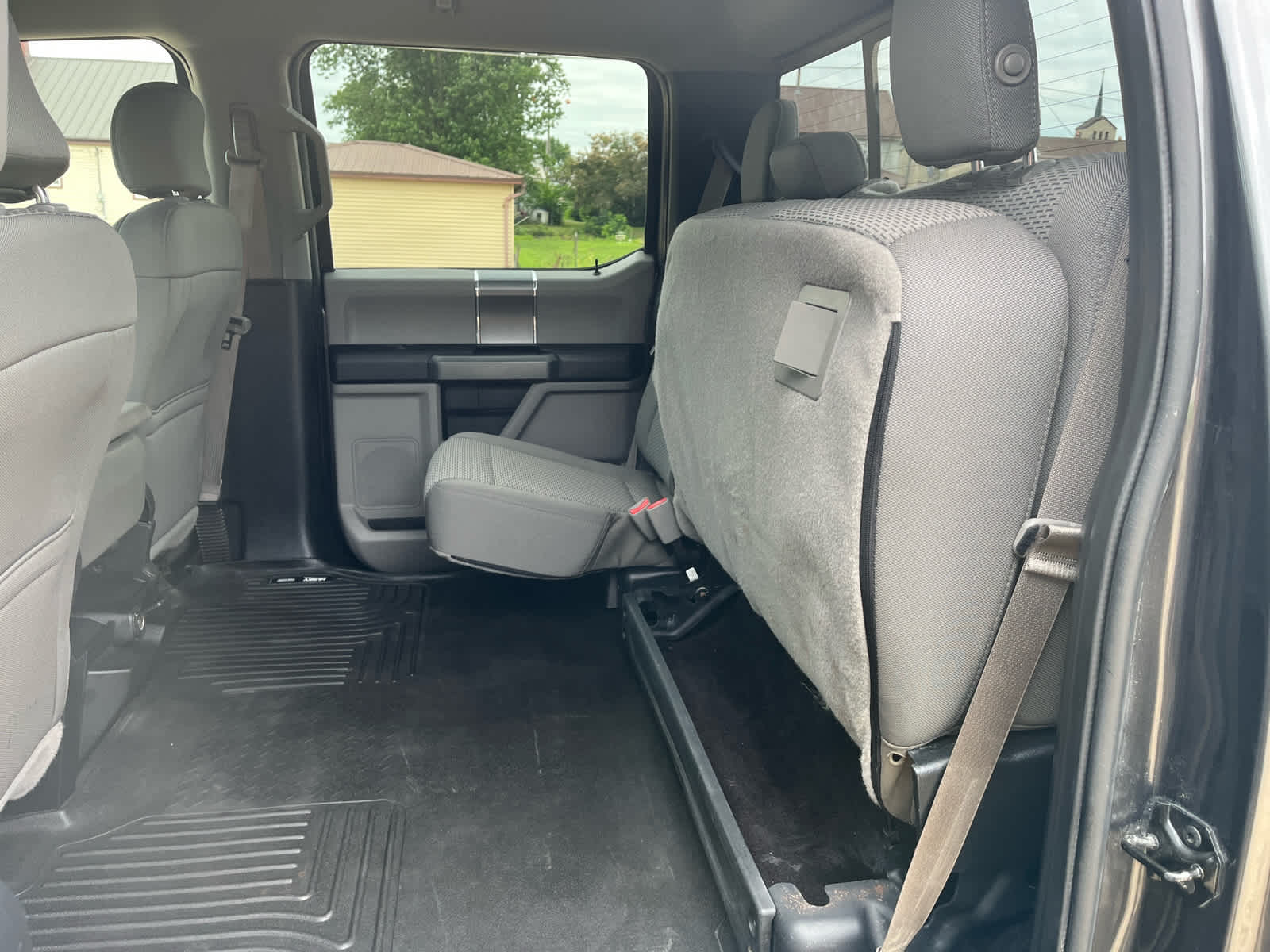 2017 Ford F-150 XLT photo 10