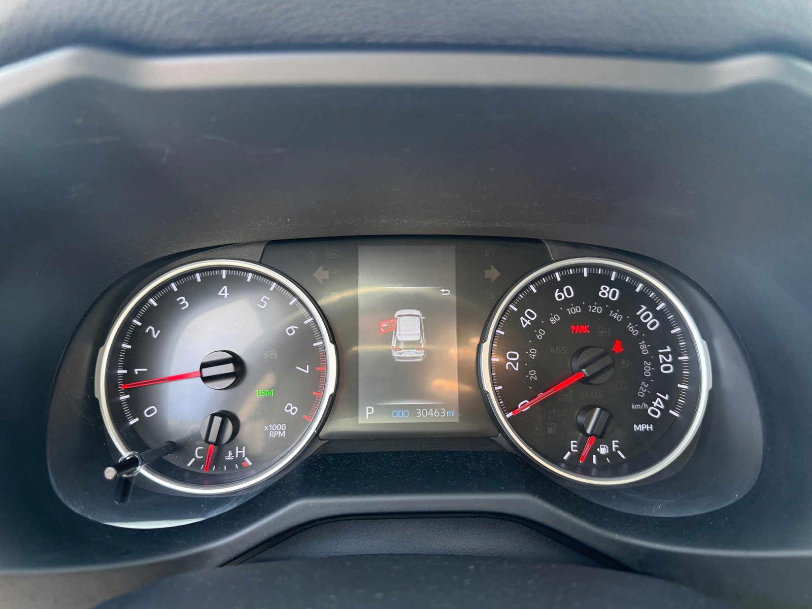 2021 Toyota RAV4 XLE photo 8