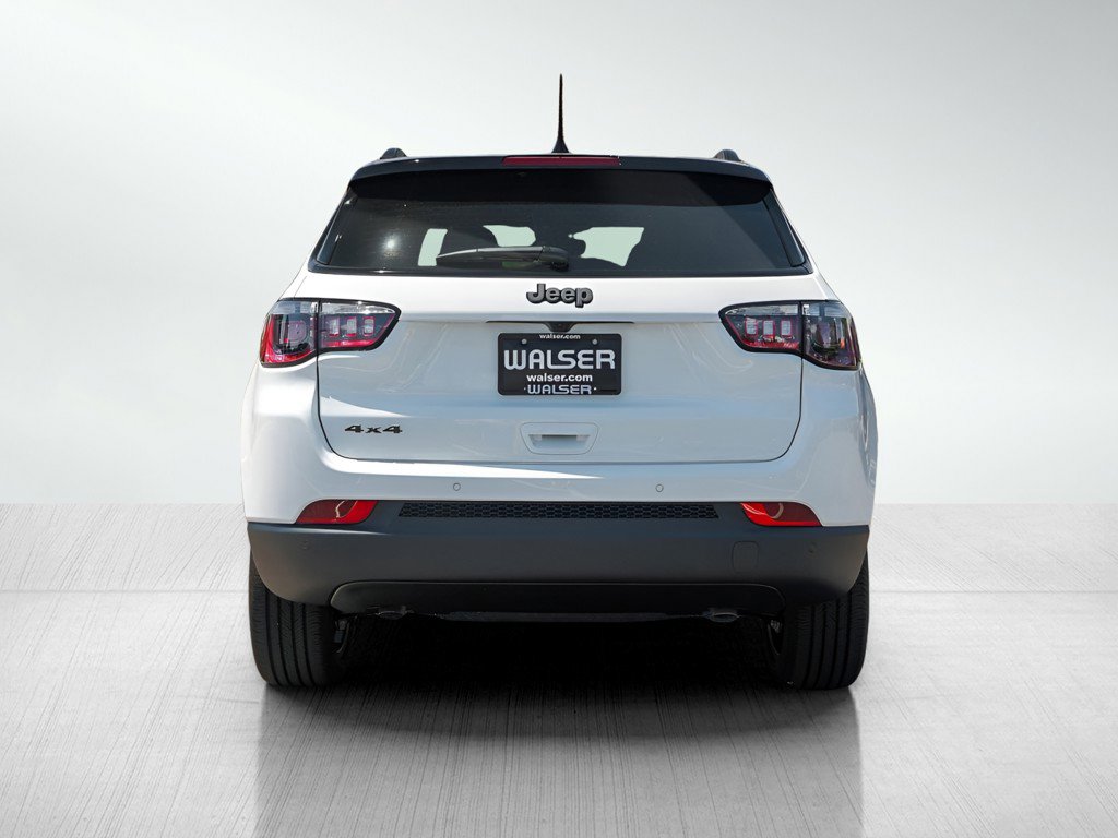 2025 Jeep Compass Limited photo 4