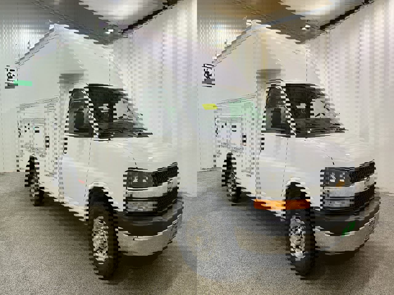 New 2025 Summit White Chevrolet 1WT image 1