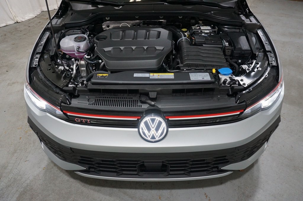 2025 Volkswagen Golf GTI Autobahn photo 25