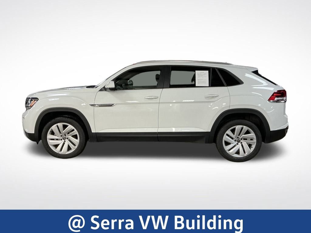 2023 Volkswagen Atlas Cross Sport V6 SE Technology photo 2