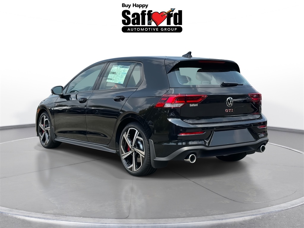 2025 Volkswagen Golf GTI SE photo 3