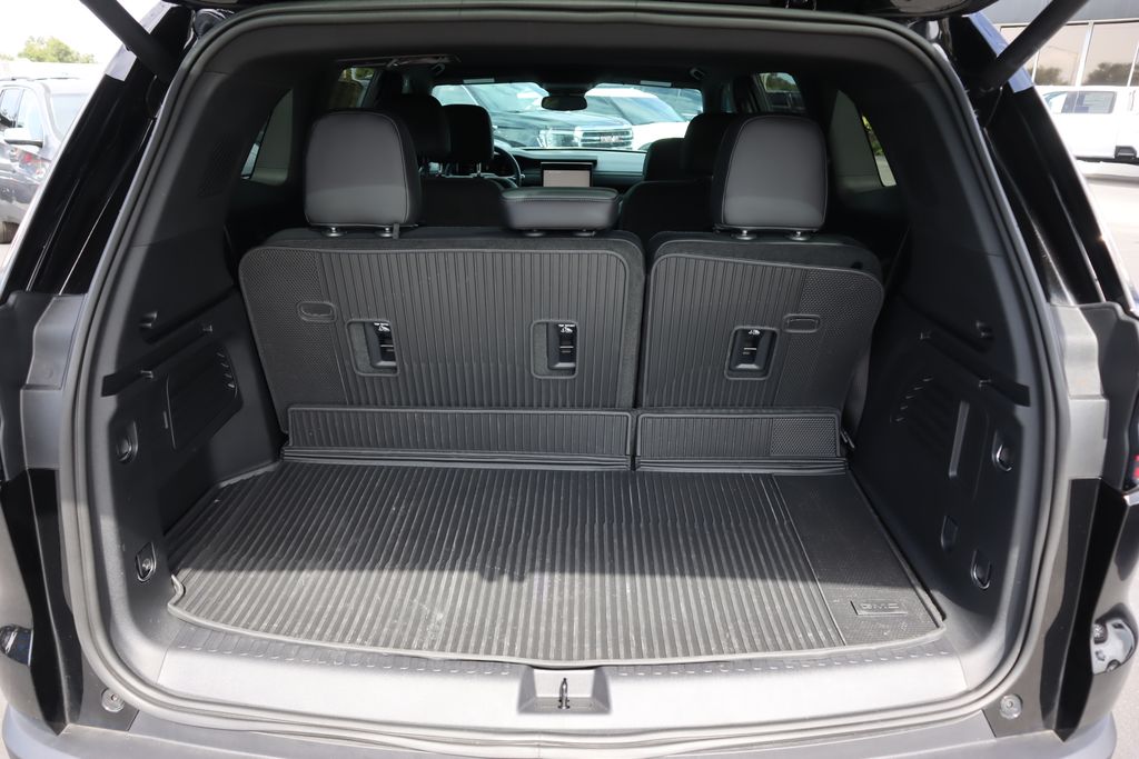 2024 Gmc Acadia AT4 photo 24