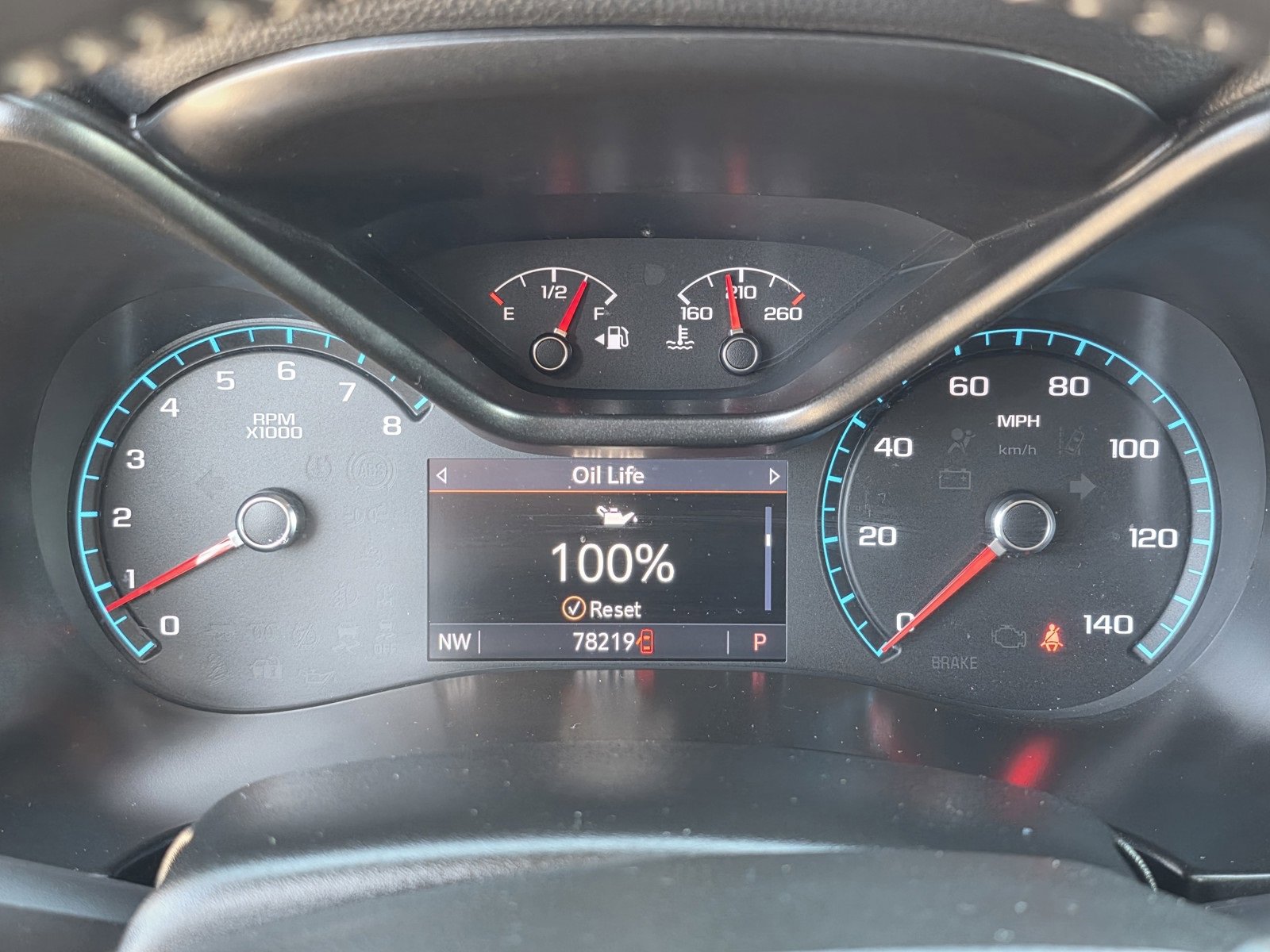 2022 Chevrolet Colorado ZR2 photo 35
