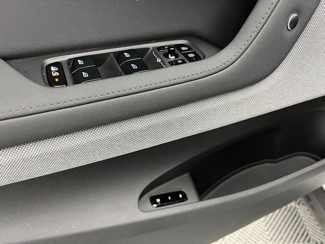 2022 Polestar PS2 e-AWD photo 26