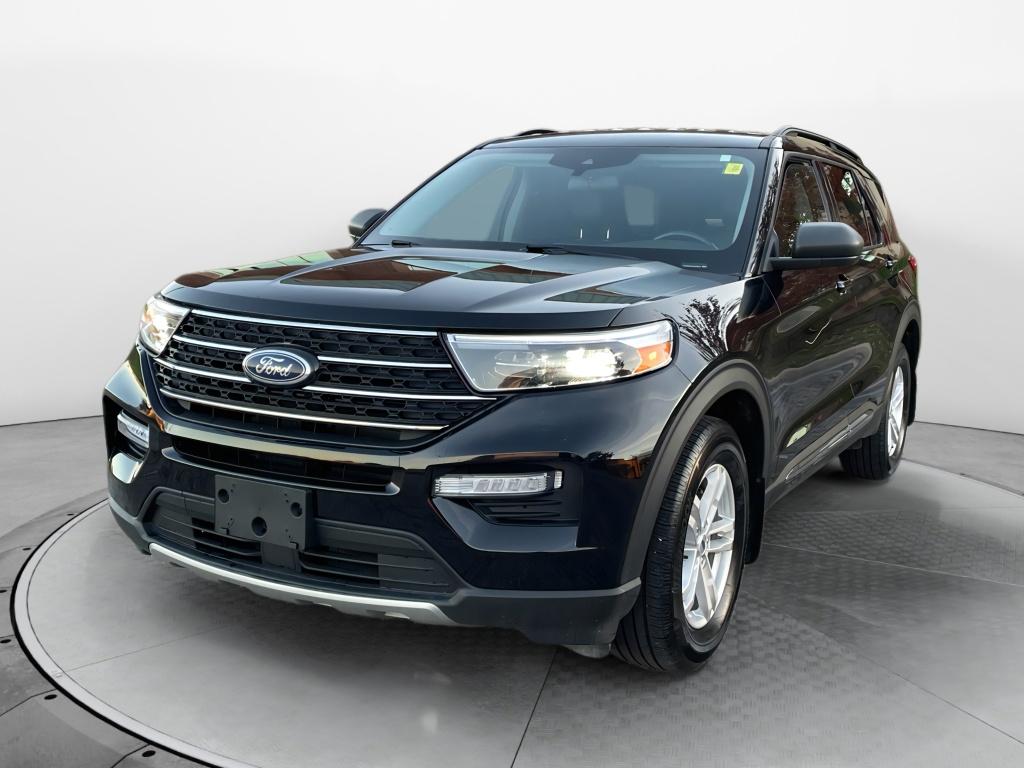 2022 Ford Explorer XLT's photo
