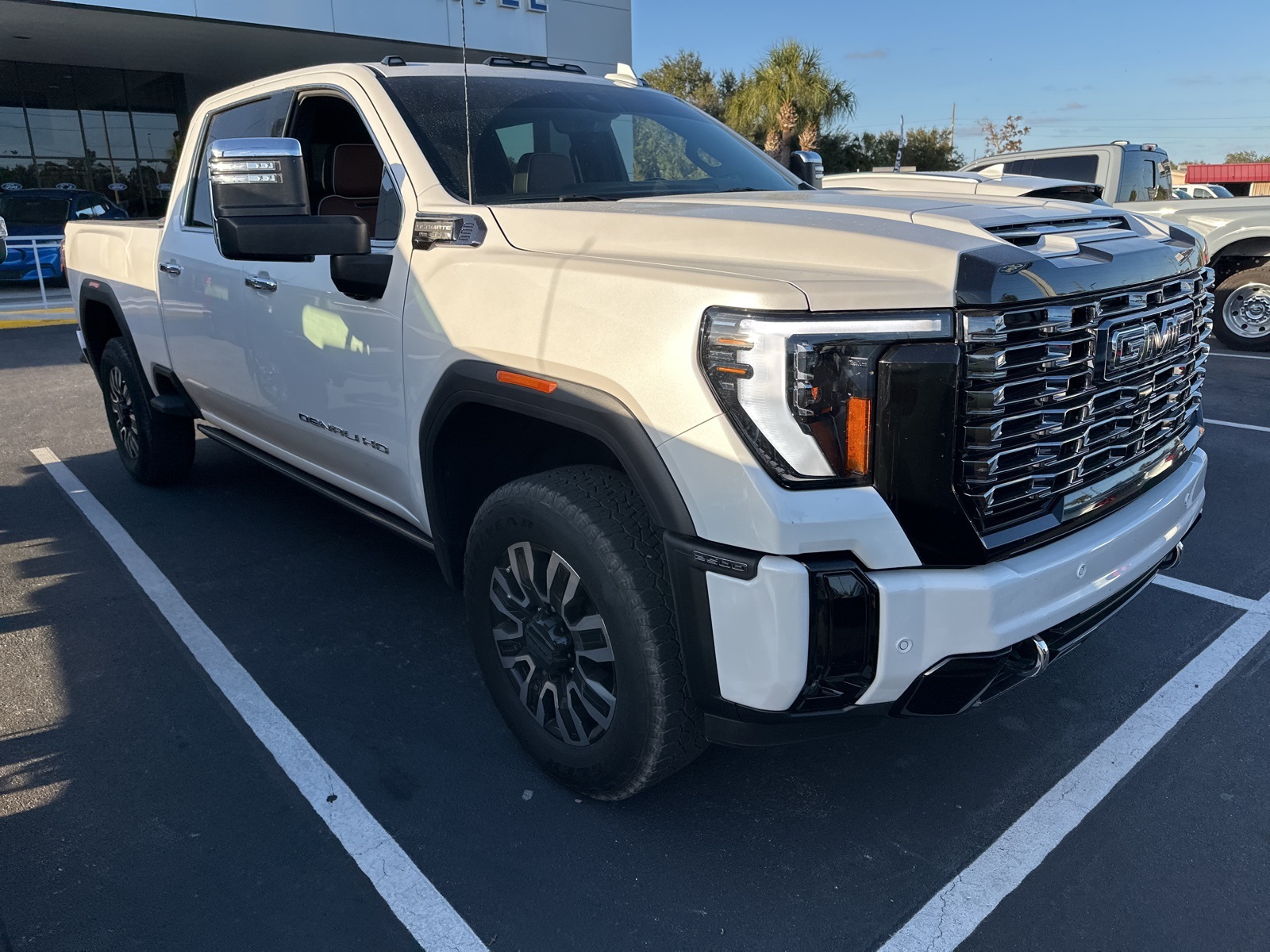 2025 GMC Sierra 2500HD Denali Ultimate's photo